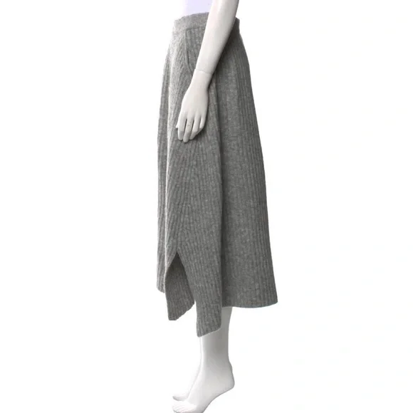 Wool Blend Knit Skirt High Quality - Picture 2 of 6